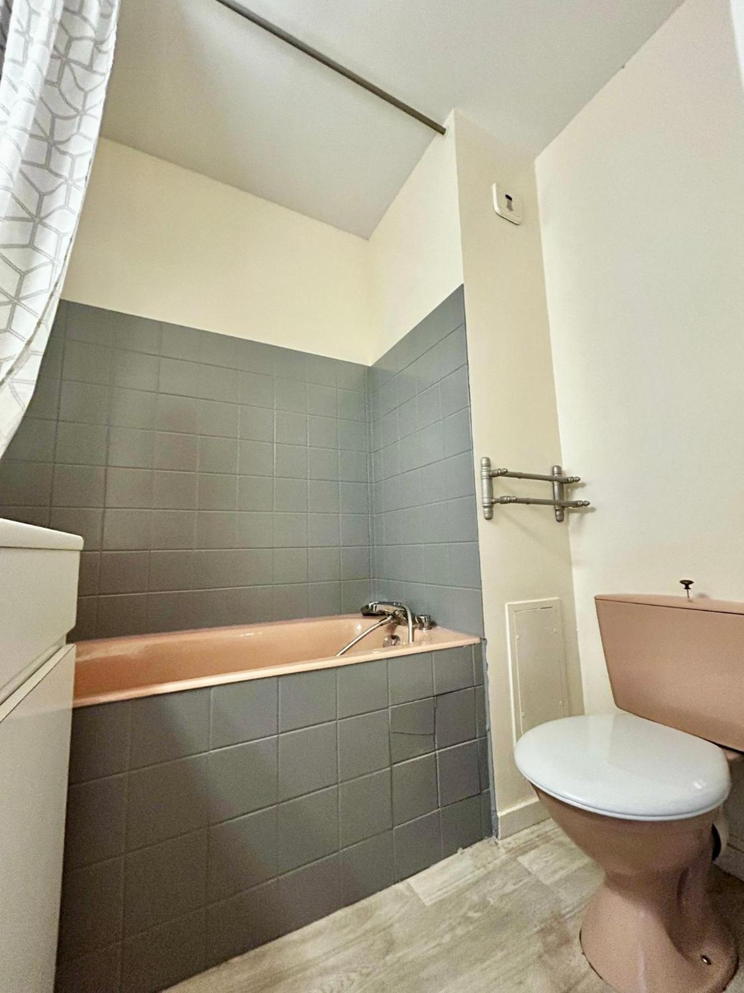 L'Emailleur Studio Cosy Et Tout Equipe Limoges Bagian luar foto